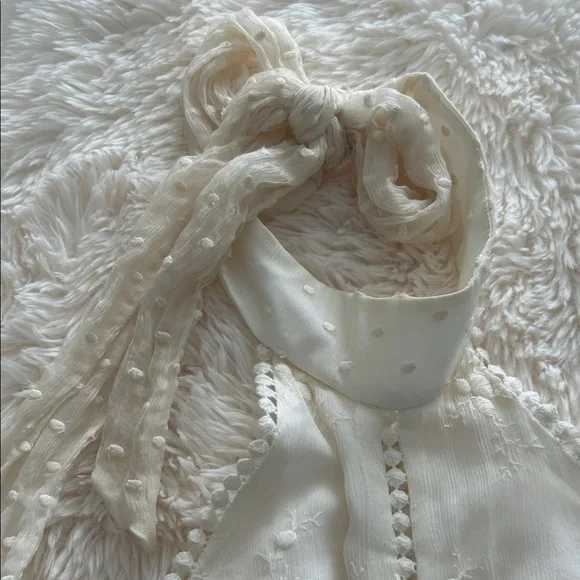 Zimmermann Ivory silk Lace Playsuit US6-8 backless design halter top neck *Flaws - Picture 4 of 16